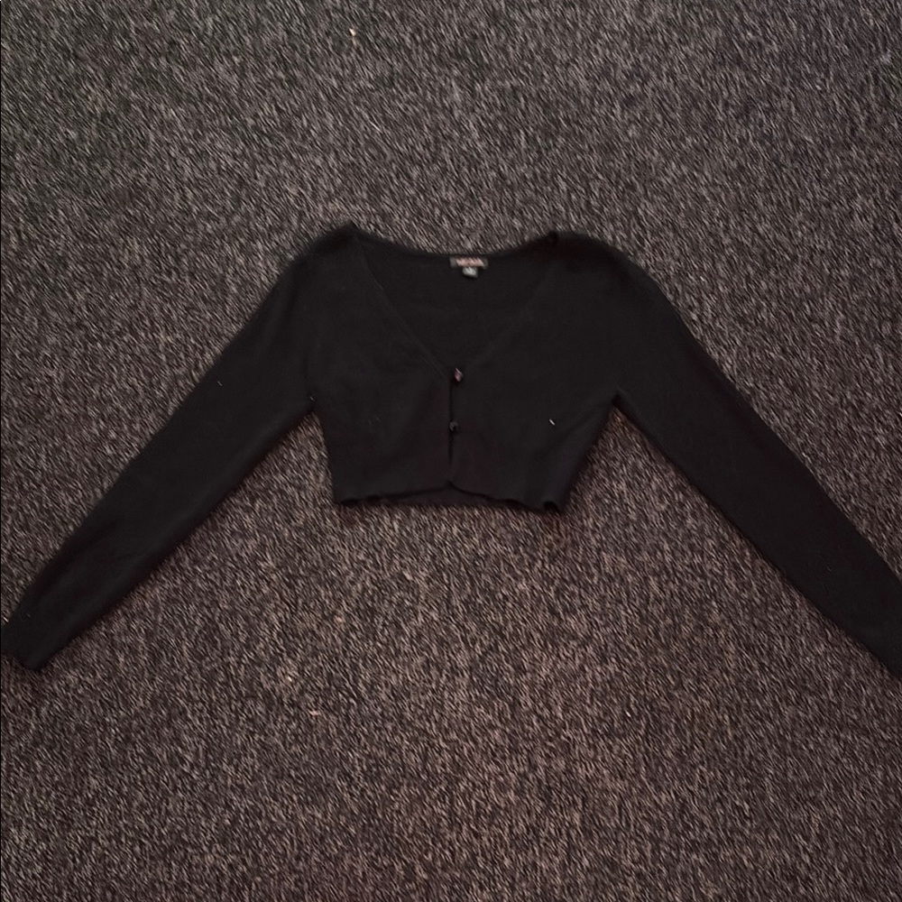 Black Cropped Cardigan